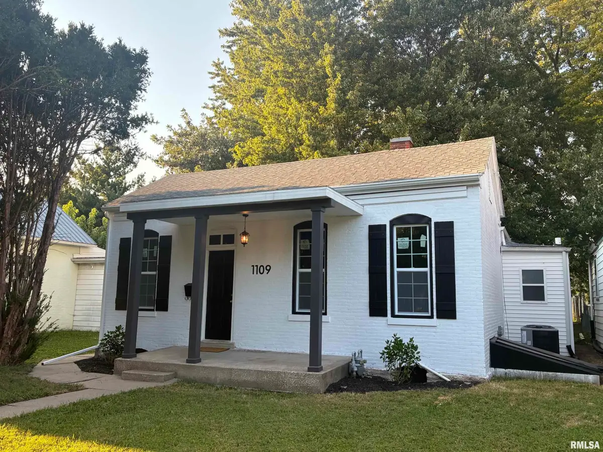 1109 Washington Street, Quincy, IL 62301 - #1