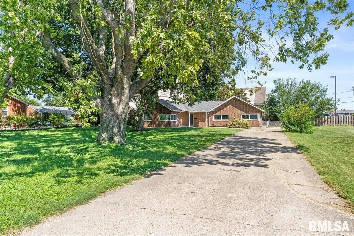 2952 S 5th Street, Springfield, IL 62703 - #1
