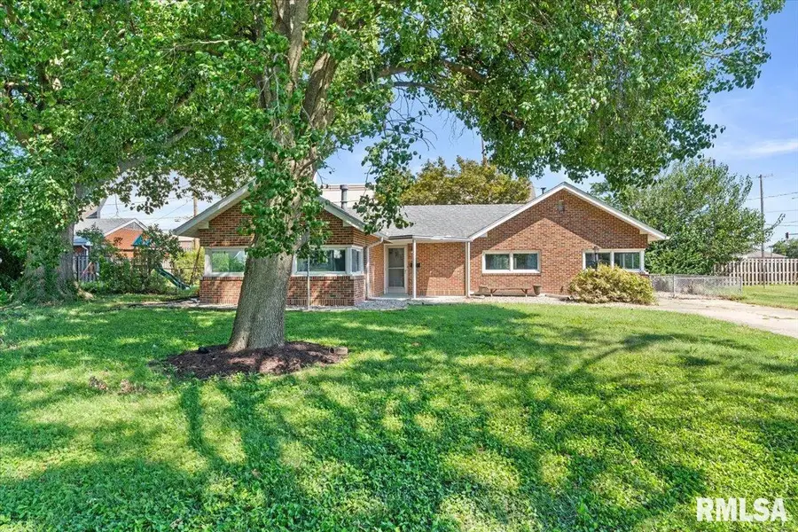 2952 S 5th Street, Springfield, IL 62703 - #3