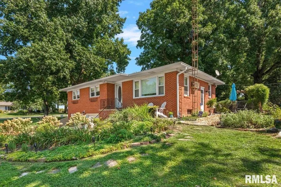 14 Hackney Lane, Springfield, IL 62702 - #2