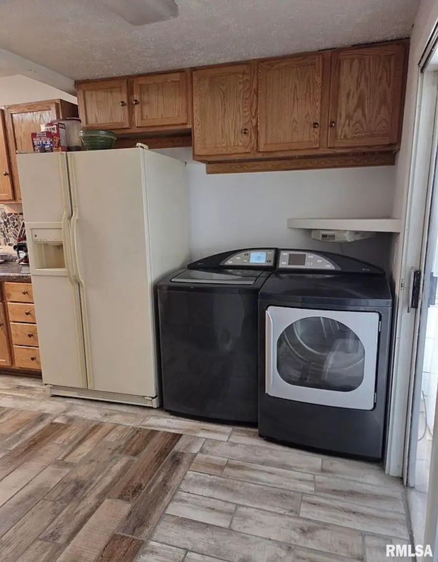 2800 S 13th Street, Springfield, IL 62703 - #2