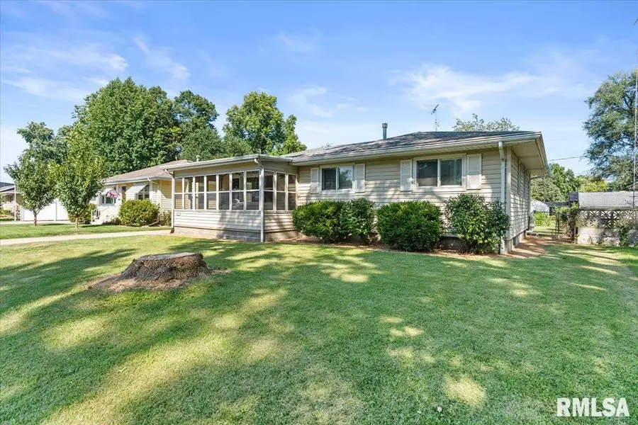 3344 S Fremont Street, Springfield, IL 62703 - #3