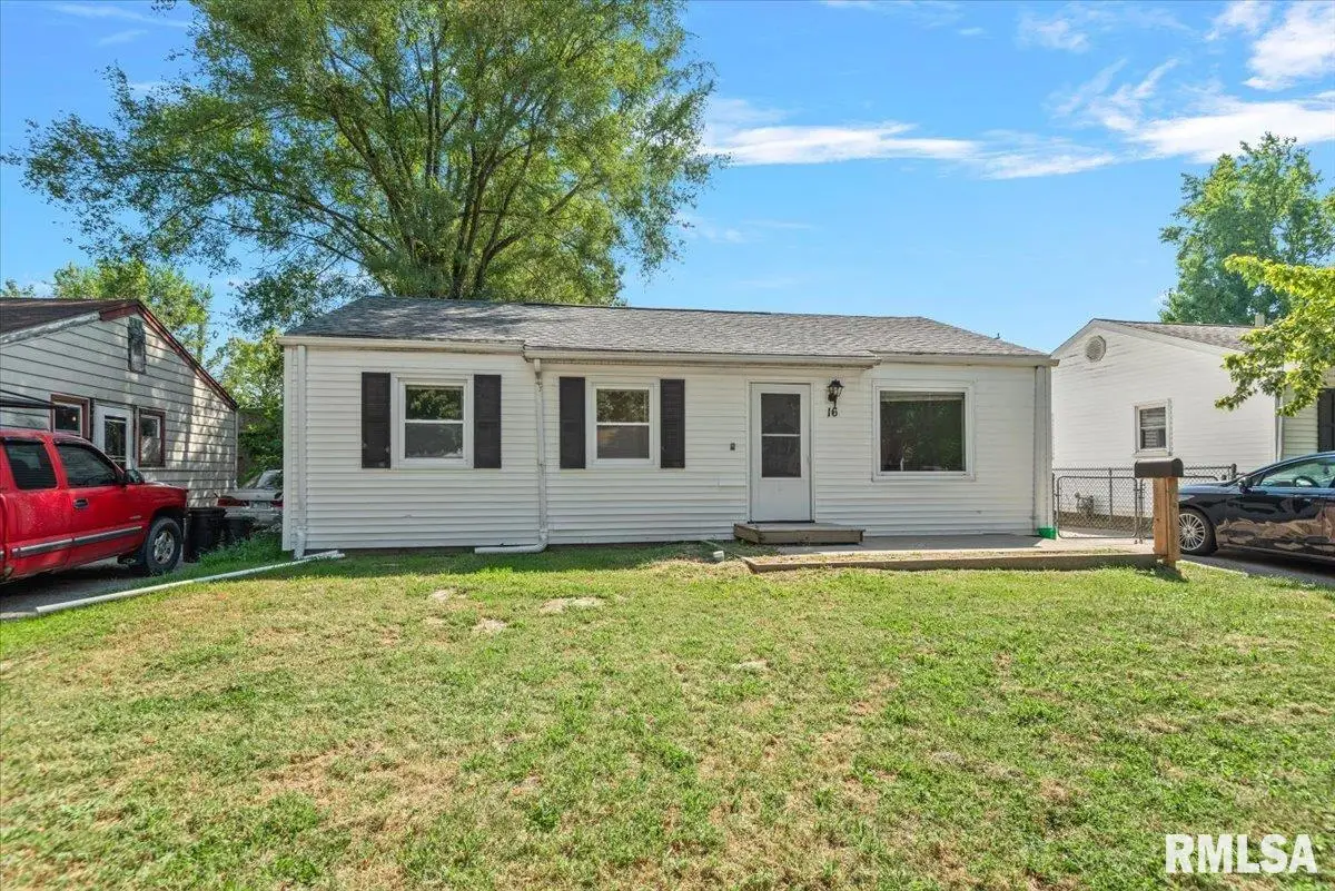 16 Salem Road, Springfield, IL 62702 - #1