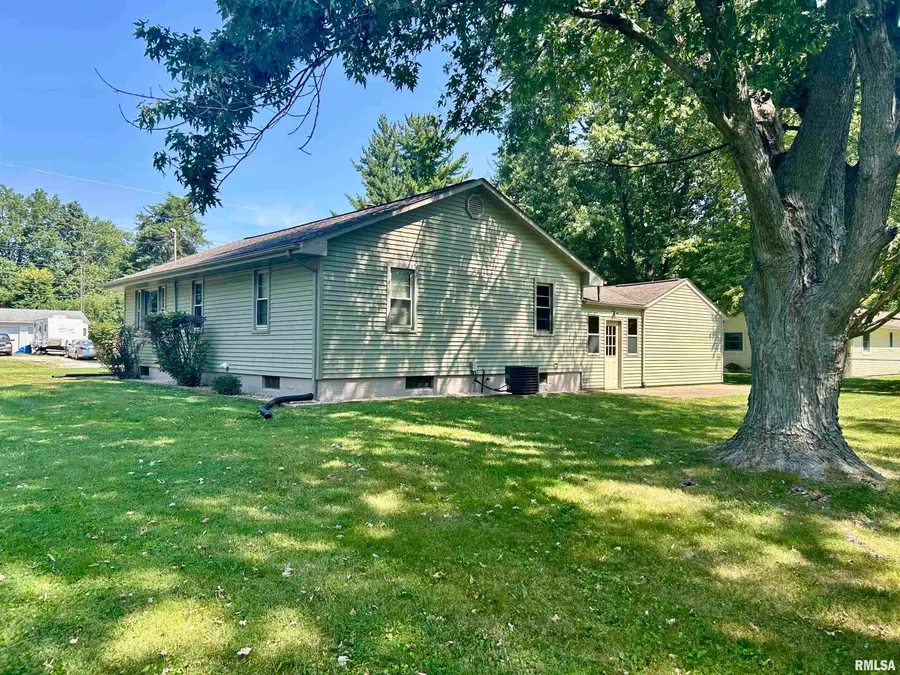 1300 E Franklin Street, Taylorville, IL 62568 - #2