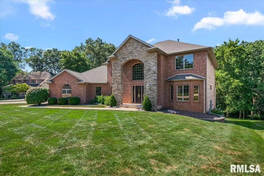 47 Woodland Trail, Rochester, IL 62563 - #2