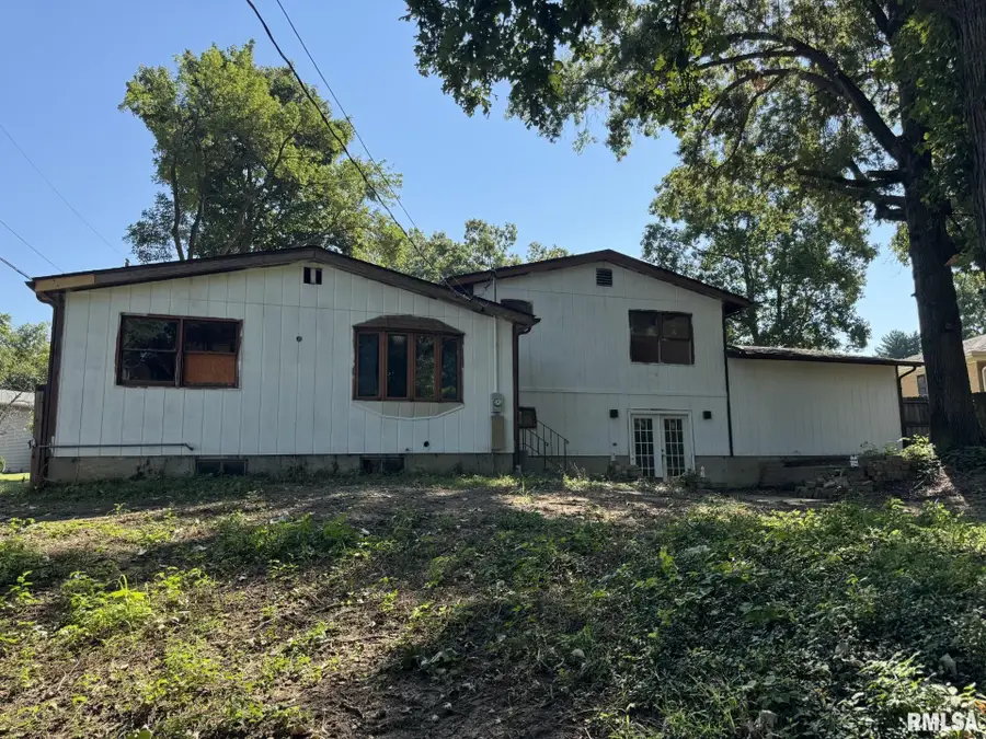 101 Greencastle Circle, Springfield, IL 62712 - #3