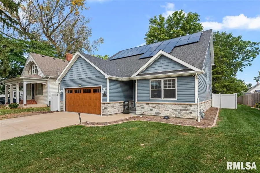 505 Main Street, Rochester, IL 62563 - #2