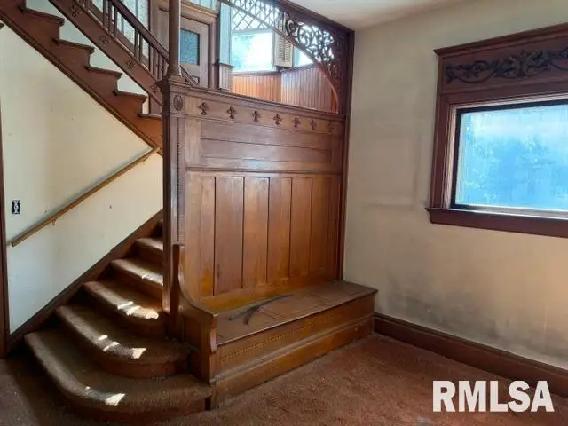 302 E Market Street, Taylorville, IL 62568 - #3