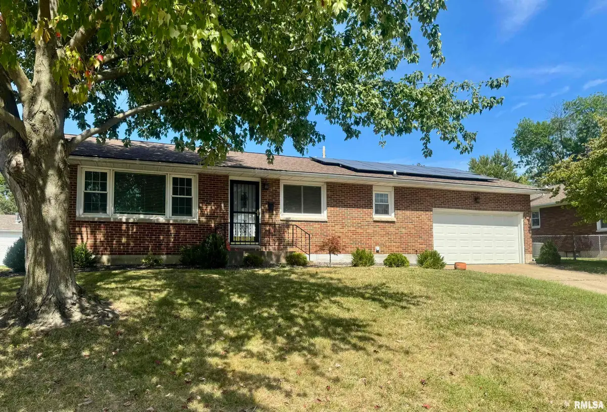 3721 Queen Anne Avenue, Quincy, IL 62305-4753 - #1