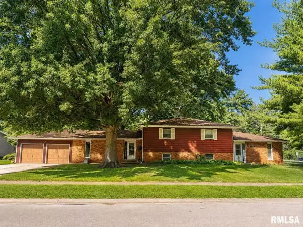 4001&4003 Hazelcrest Road, Springfield, IL 62703