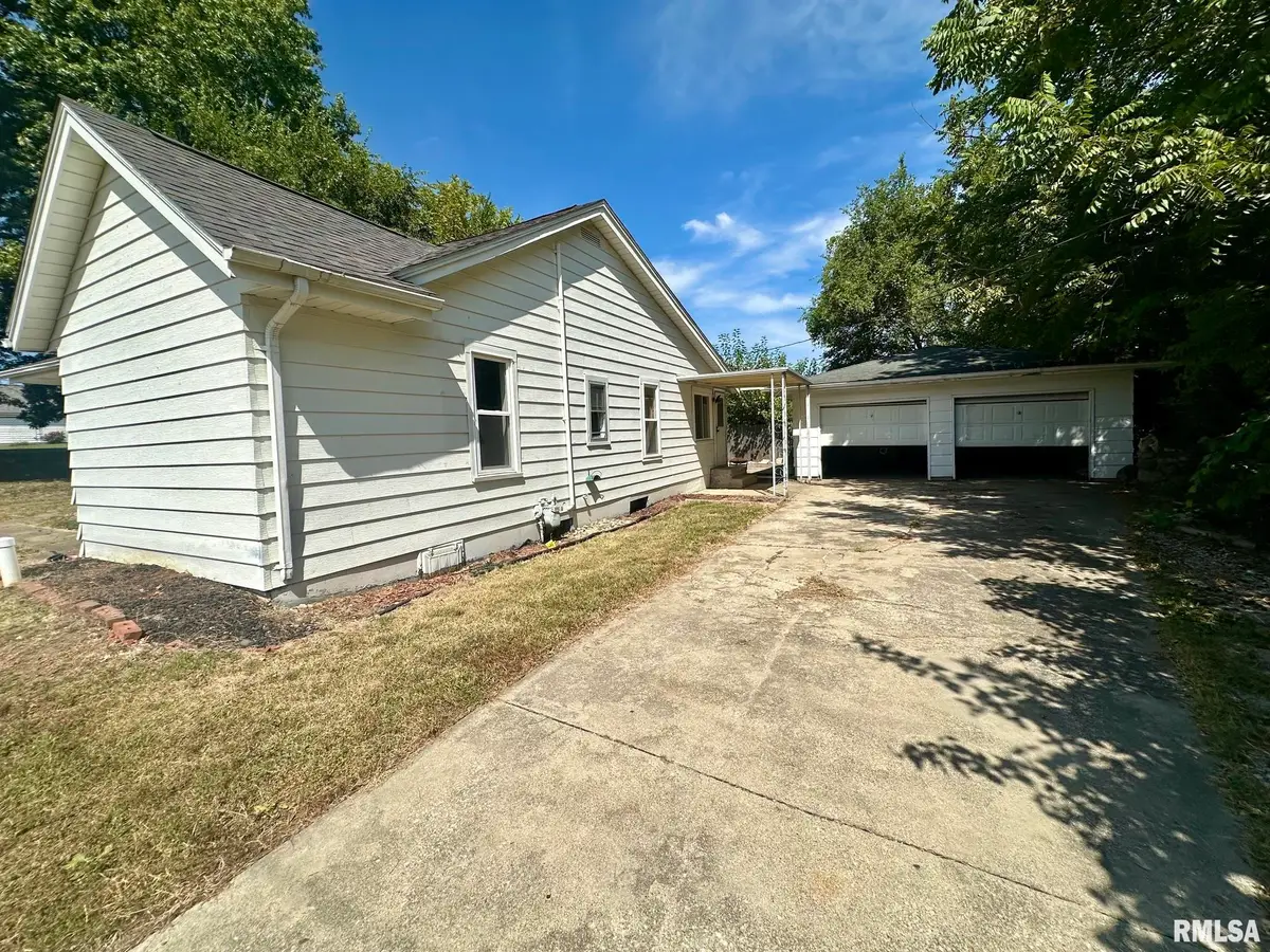 312 Ridge Street, Kincaid, IL 62540 - #1