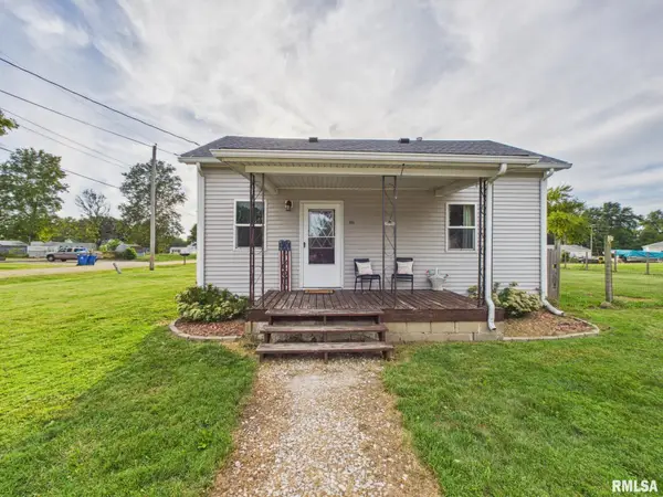 305 S Ewing Street, Tallula, IL 62688