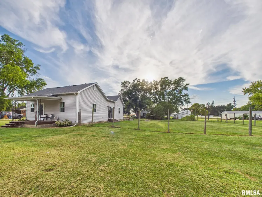 305 S Ewing Street, Tallula, IL 62688 - #3