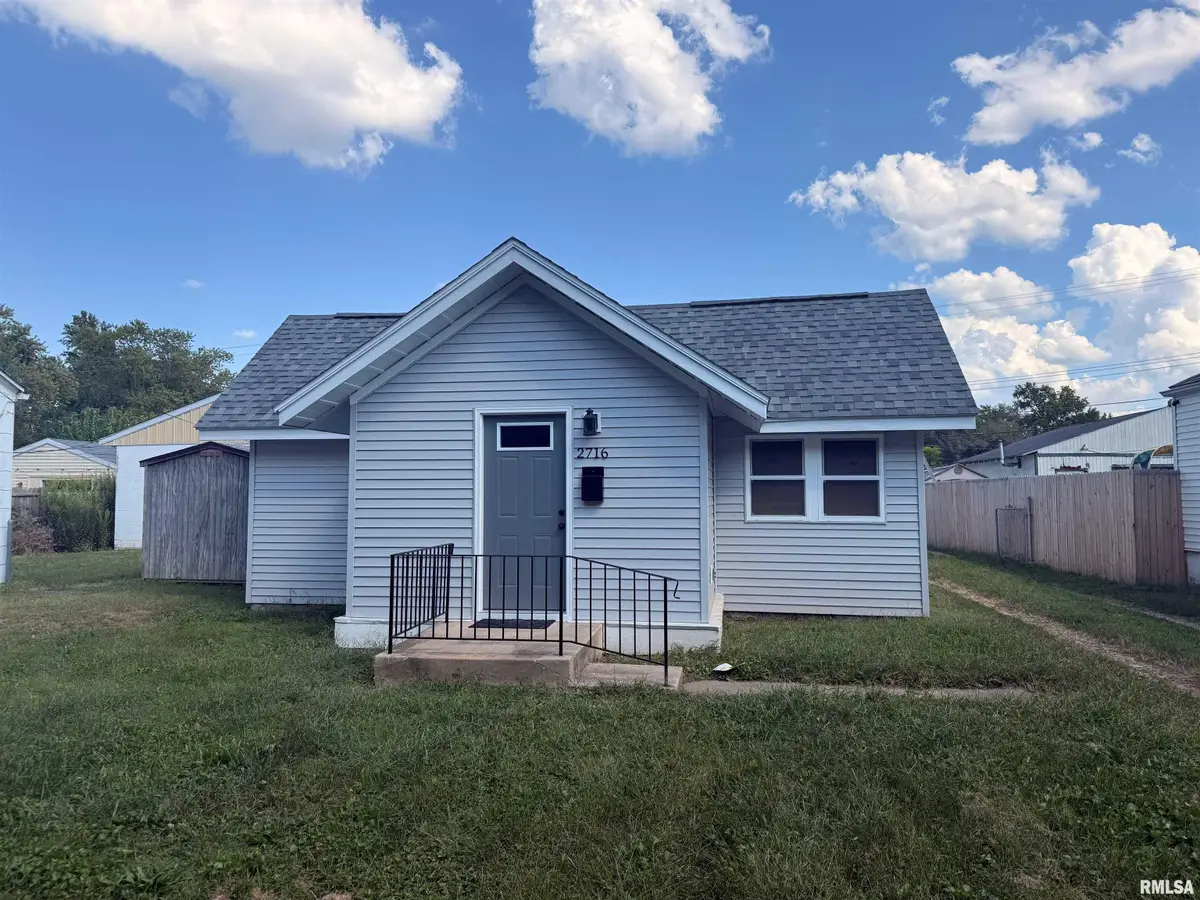 2716 S Walnut Street, Springfield, IL 62704 - #1