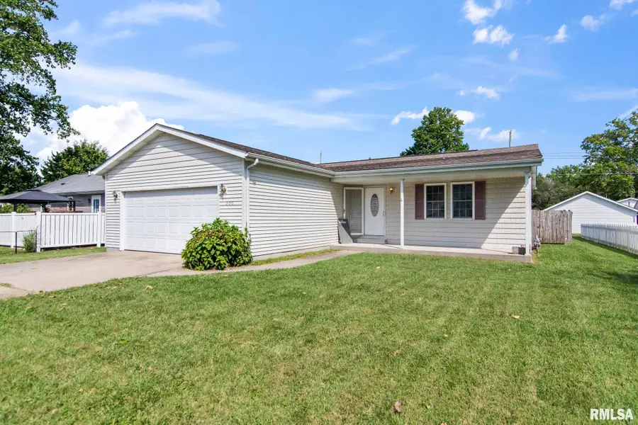 200 Hickory Street, Kincaid, IL 62540 - #3