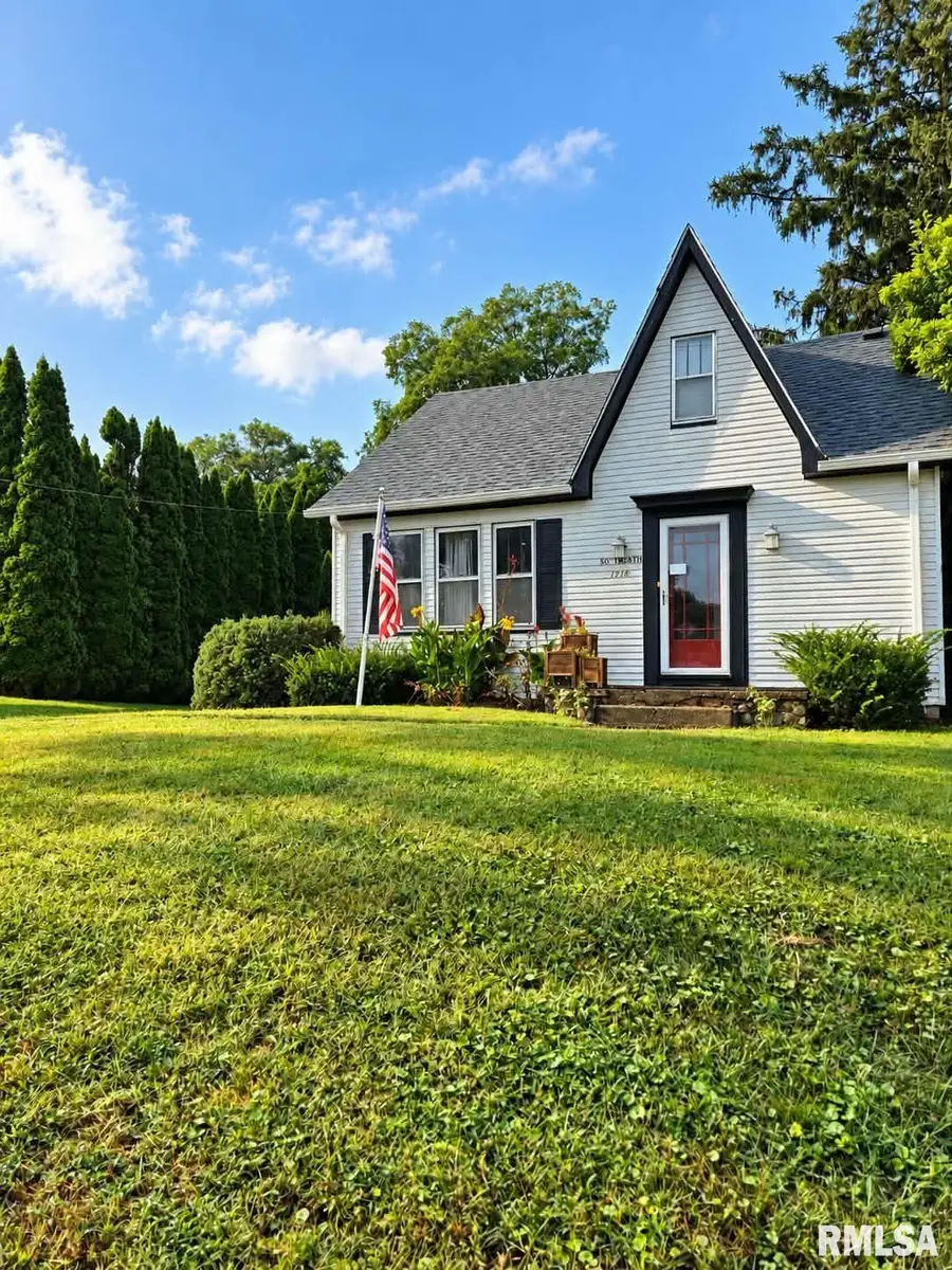 1348 S 28th Street, Quincy, IL 62301 - #2