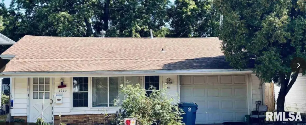 1912 S Whittier Avenue, Springfield, IL 62704 - #1
