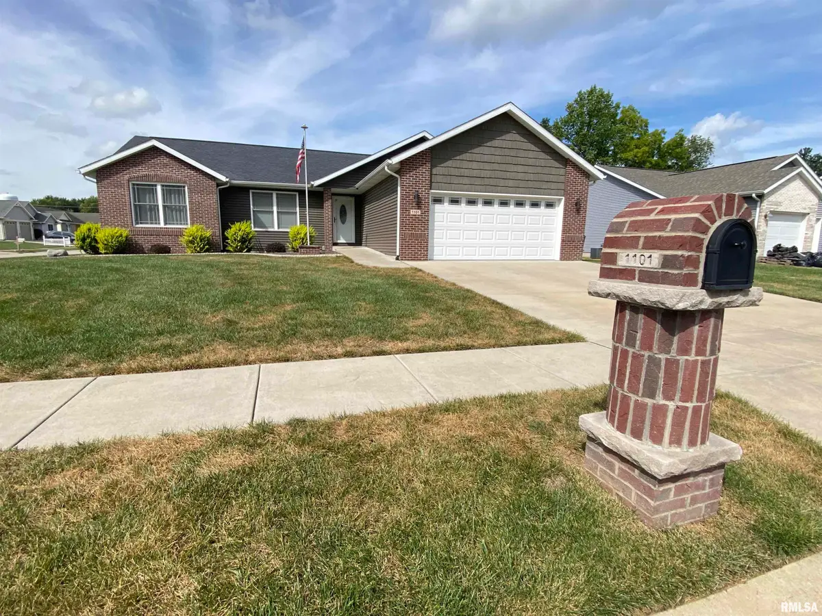 1101 Jesse Scott Drive, Riverton, IL 62561 - #1