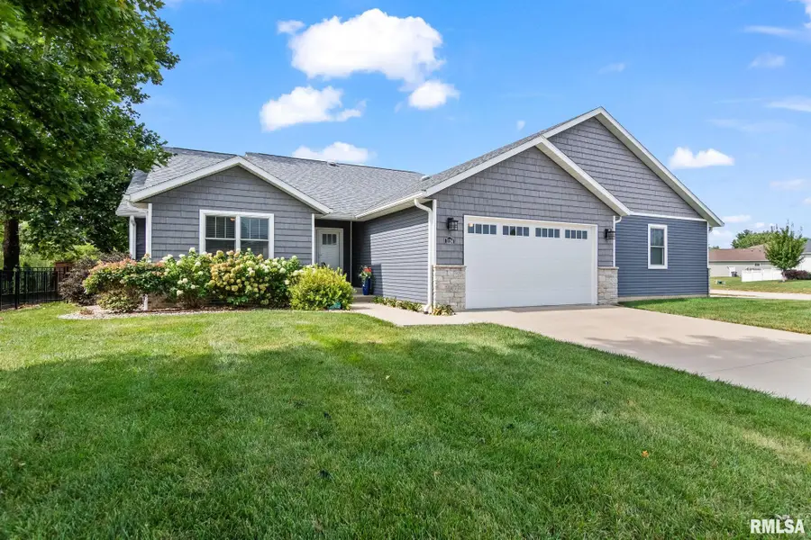 1124 Milldale Drive, Rochester, IL 62563 - #2