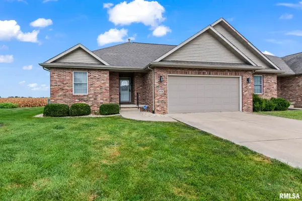 2704 Johnathan Place, Springfield, IL 62711-0000