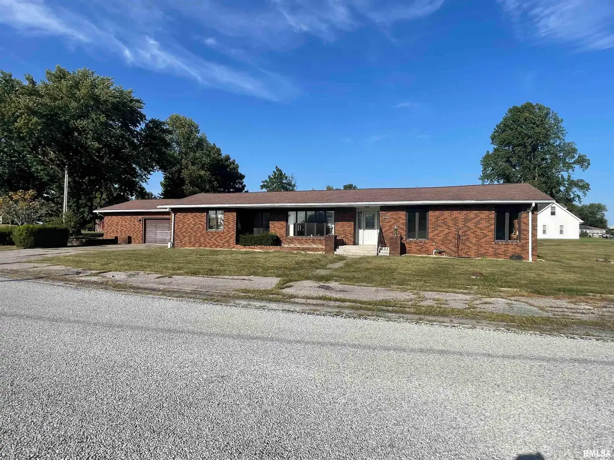 215 Smith Street, Harvel, IL 62538 - #1