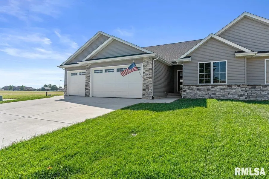 3700 Westgate Drive, Springfield, IL 62711 - #2
