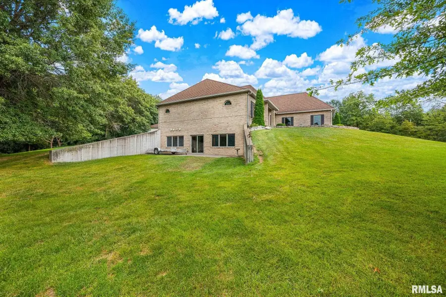 1064 Knox Rd 350 E, Galesburg, IL 61401 - #3