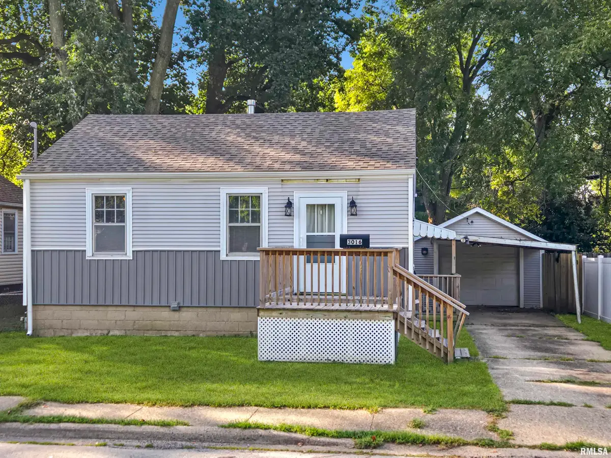 3016 Linden Avenue, Springfield, IL 62702 - #1