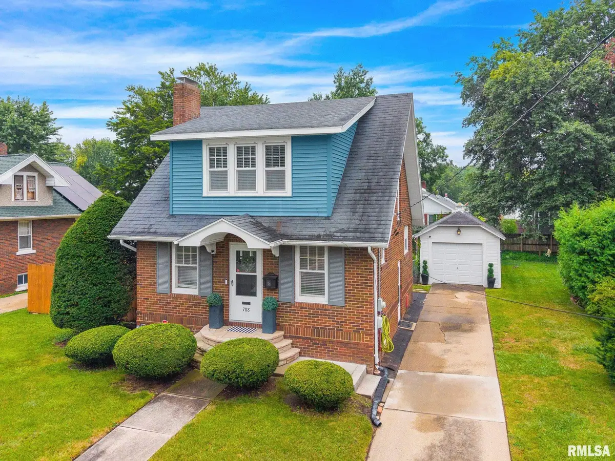 788 E Losey Street, Galesburg, IL 61401 - #1