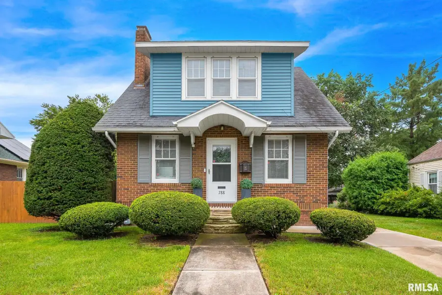788 E Losey Street, Galesburg, IL 61401 - #2