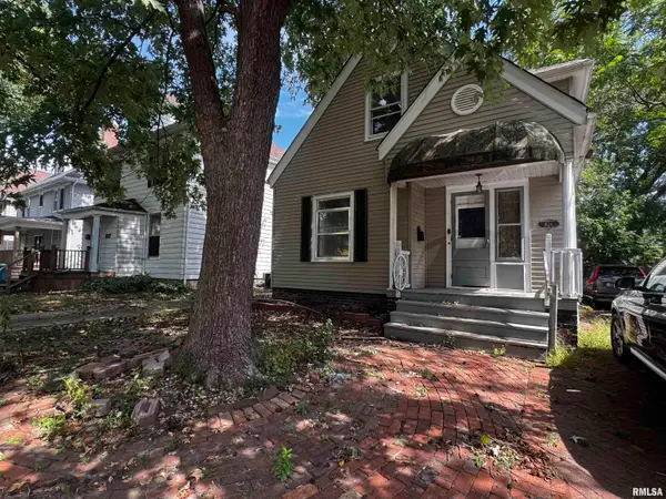 826 S Macarthur Boulevard, Springfield, IL 62704-0000