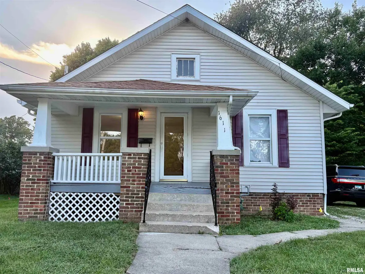 1611 S Main Street, Jacksonville, IL 62650 - #1