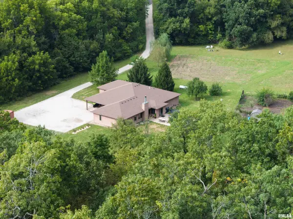 802 E Santa Fe Road, Chillicothe, IL 61523