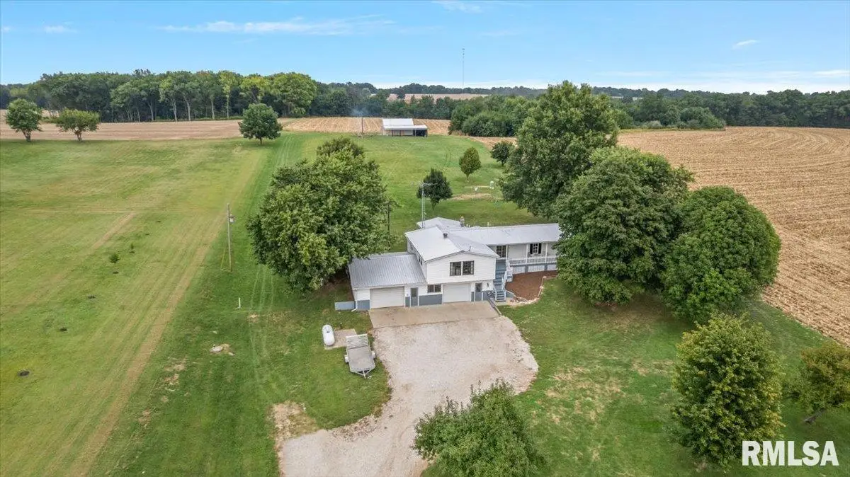 38246 County Highway 2, Griggsville, IL 62340 - #1