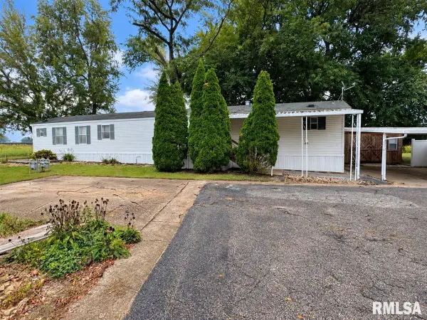 3500 N Dirksen Parkway #112, Springfield, IL 62702