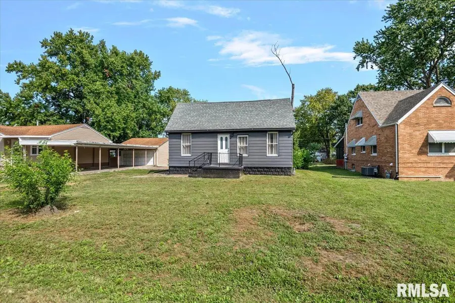2365 E Converse Avenue, Springfield, IL 62702 - #3