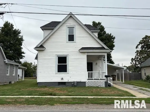 414 W 1st South Street, Carlinville, IL 62626 - #2