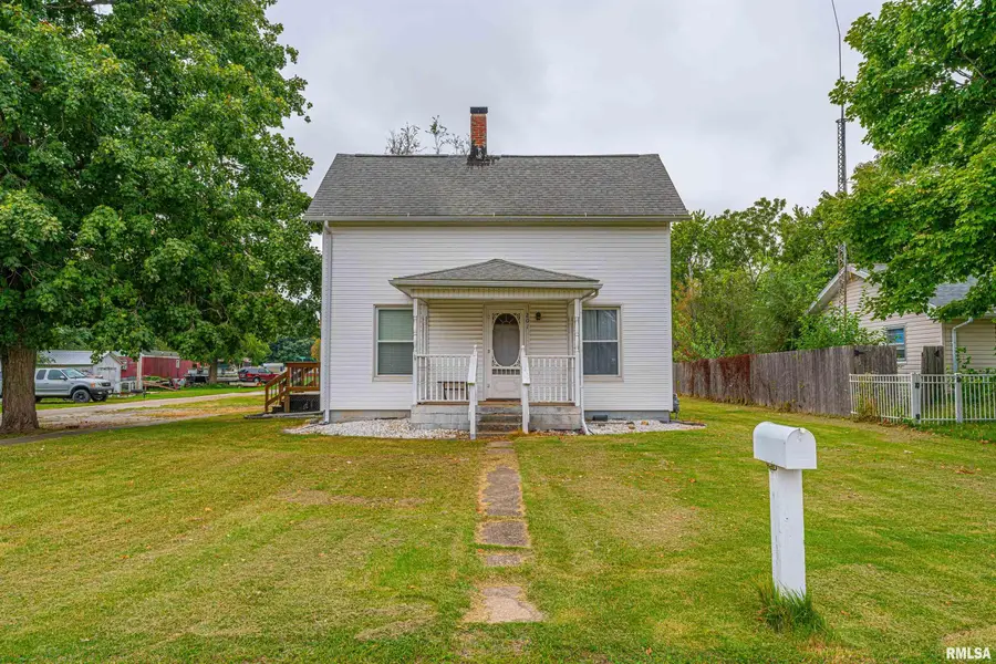 201 N Vine Street, Armington, IL 61721 - #2