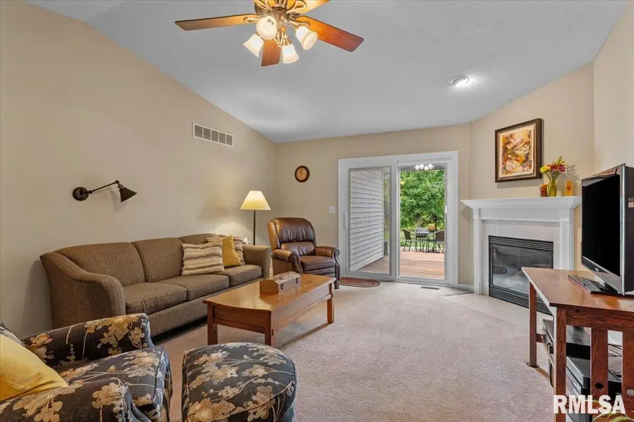 2307 Knoxville Drive, Springfield, IL 62711 - #3