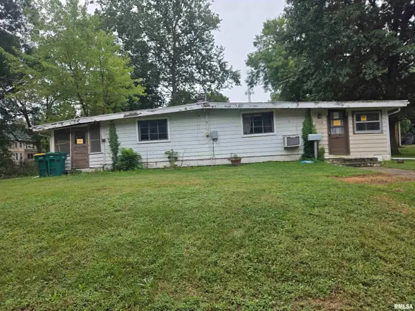 1125 W Calhoun Street, Macomb, IL 61455