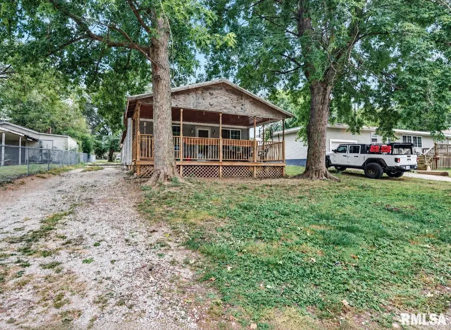 623 Glen Street, Kincaid, IL 62540 - #3