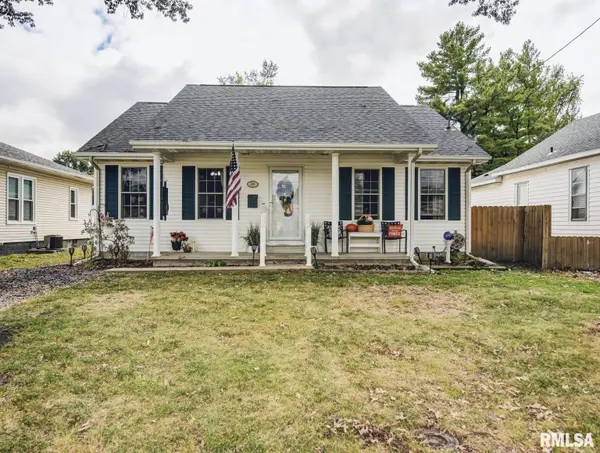 616 E Main Cross Street, Taylorville, IL 62568