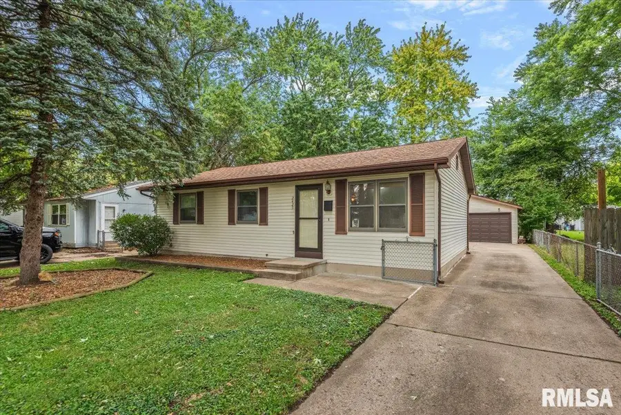 2425 Stokebridge Road, Springfield, IL 62702 - #2