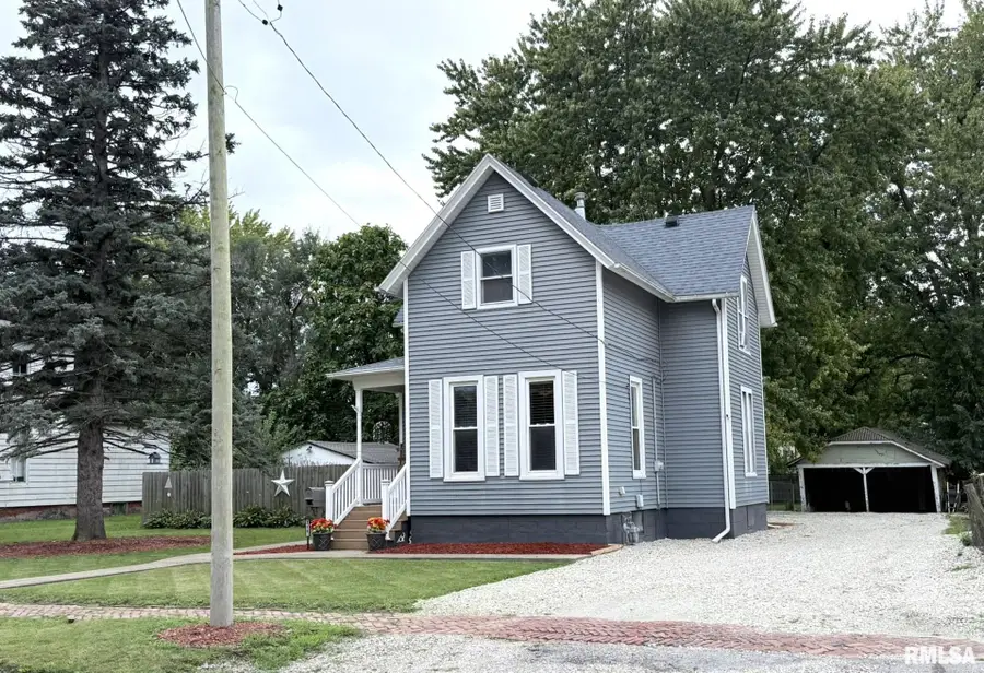 214 Fulton Street, Galesburg, IL 61401 - #2