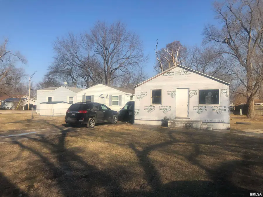 1624 N 28th Street, Springfield, IL 62702 - #2