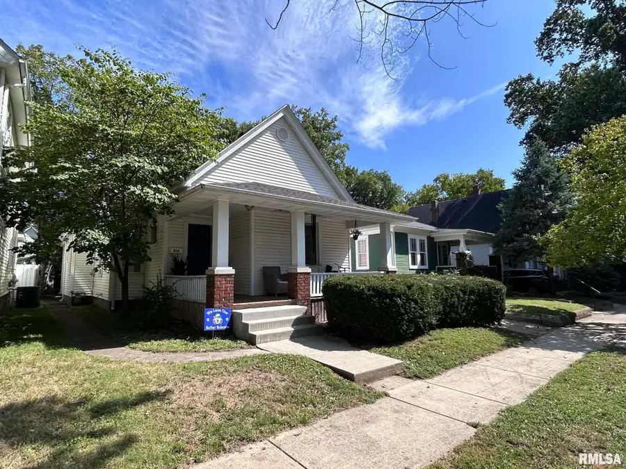838 S Douglas Avenue, Springfield, IL 62704 - #2