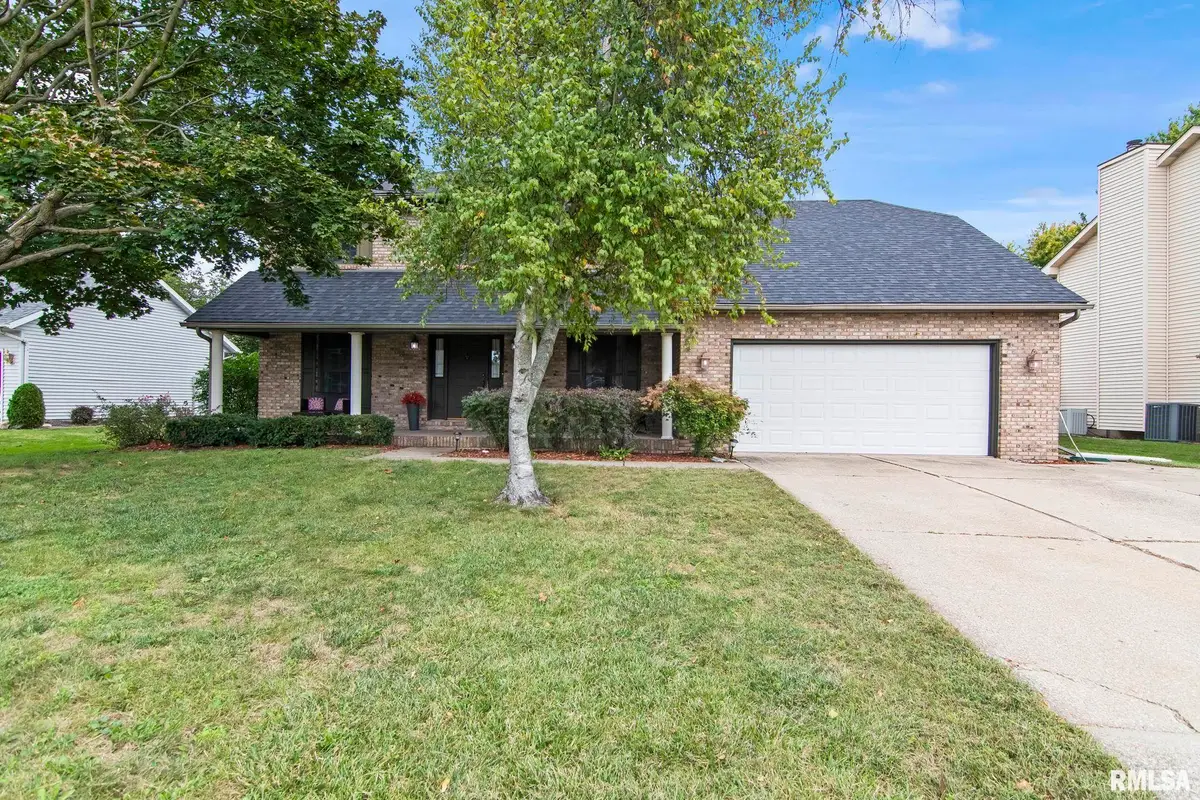 3012 Red Bud Lane, Springfield, IL 62712 - #1
