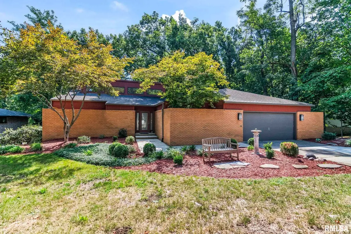 412 Natchez Trace, Springfield, IL 62711 - #1