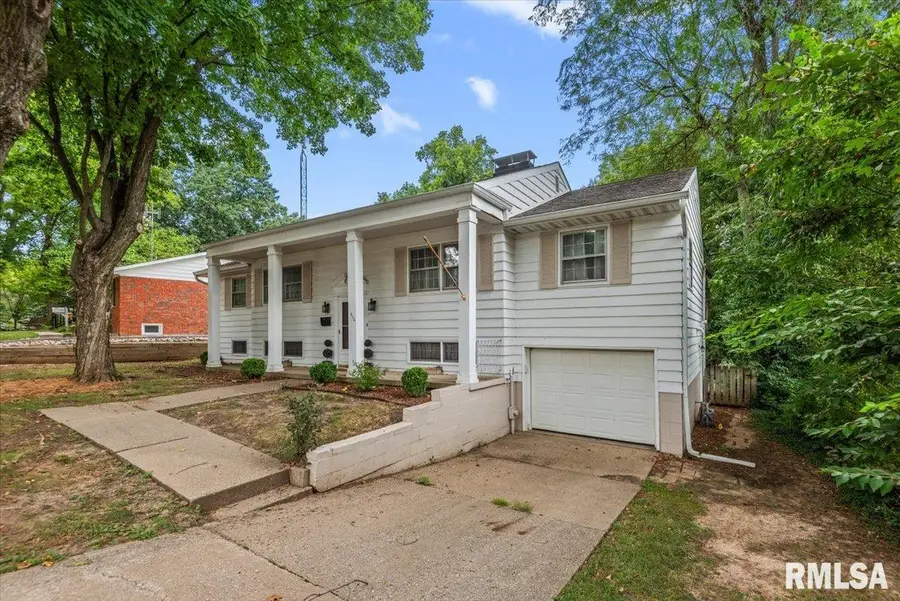 816 Independence Ridge, Springfield, IL 62702 - #2
