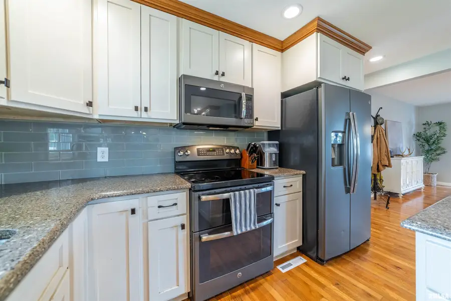 1312 S 29th Street, Quincy, IL 62301 - #3